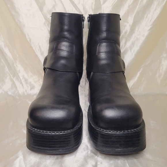 DESTROY vintage black leather 90s era heeled platform boots - Picture 3 of 8